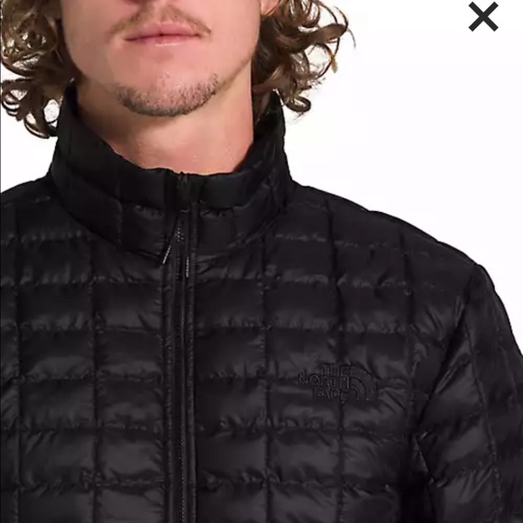 The North Face Men’s Thermoball Jacket - Picture 8 of 8